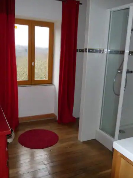 Gîte Via Nova - Salle de bain étage